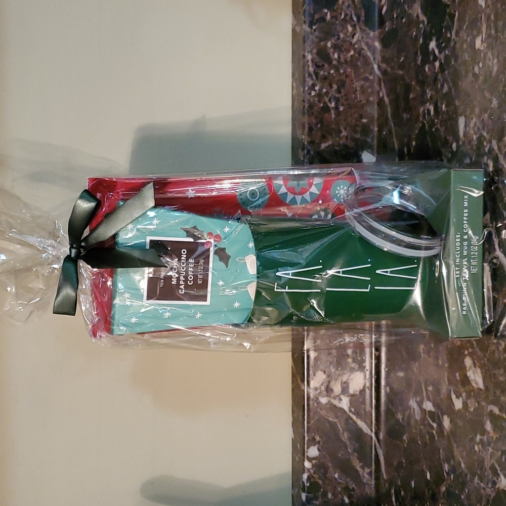 Rae Dunn NWT Christmas Fa La La Tumbler Set